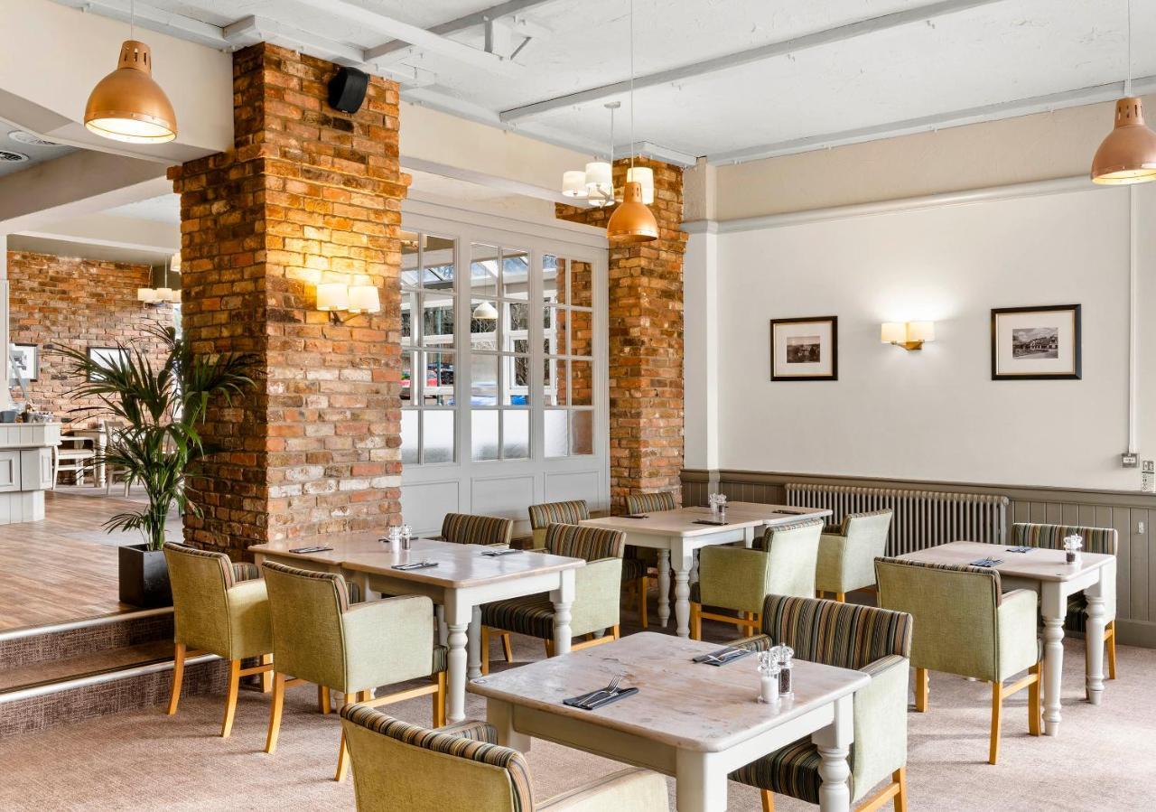 Dragonfly Hotel Colchester Kültér fotó